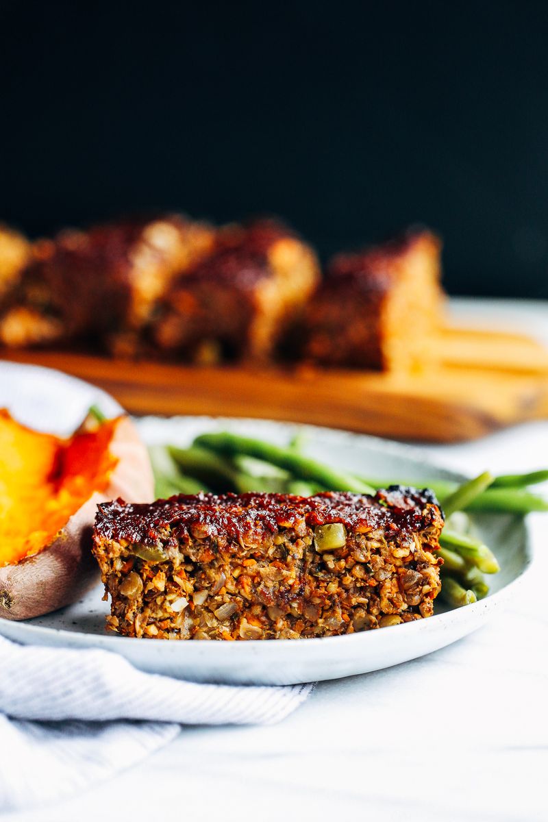 Build a mushroom and lentil meat loaf