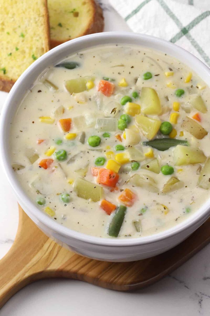 Creamy Veggie Chowder