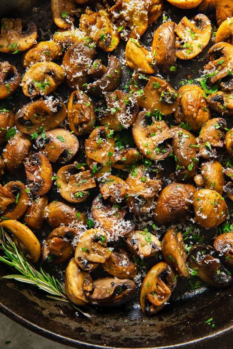 Butter Garlic Sautéed Mushrooms