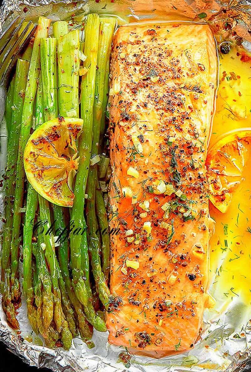 Salmon + dill + lemon + asparagus