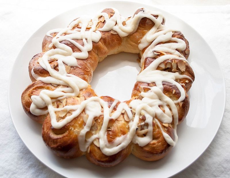Almond Danish Ring