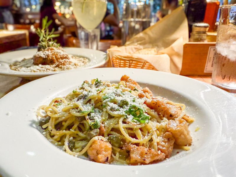 Maccheroni Republic (Los Angeles)