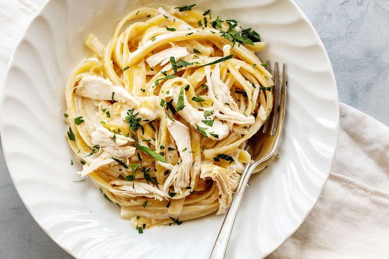 Creamy Chicken Alfredo Skillet