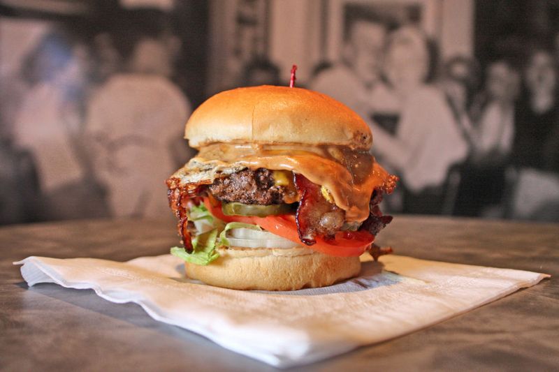 Nebraska: The Stella's Bar Burger