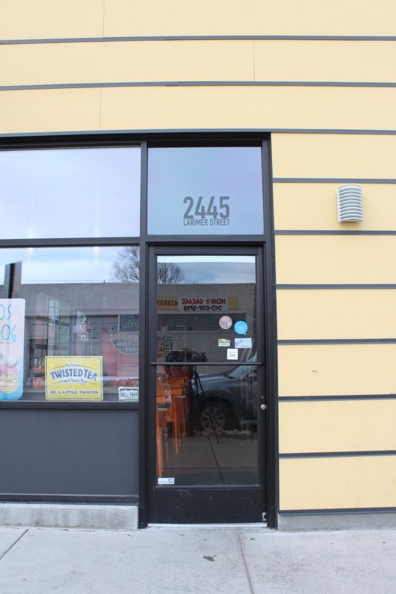 Colorado: Biker Jim's Gourmet Dogs, Denver