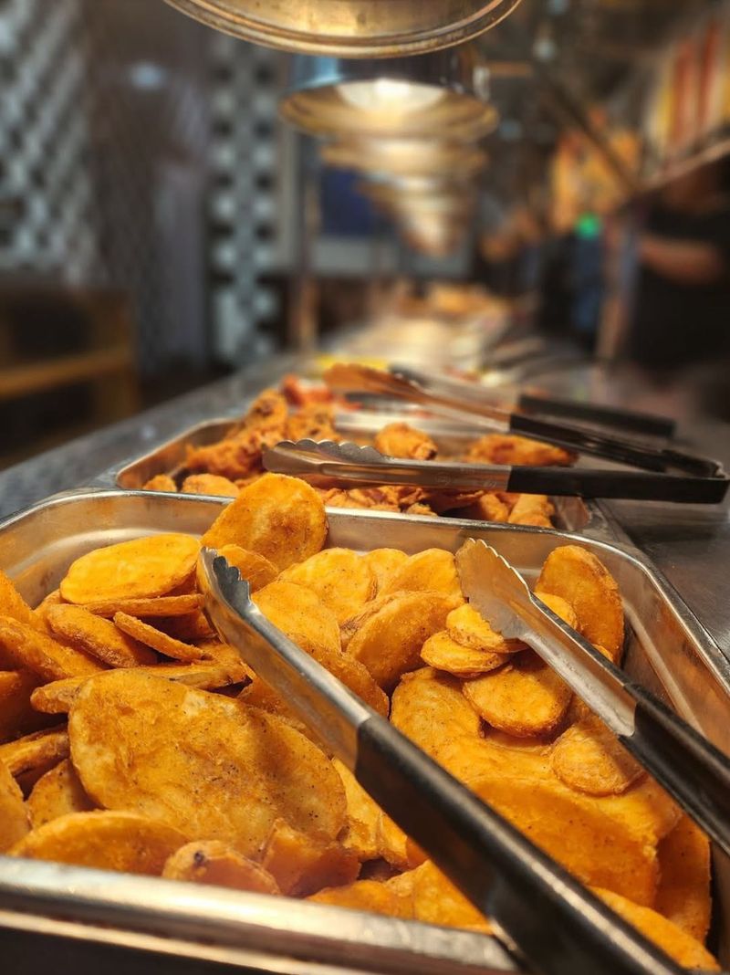 Shakey’s Pizza Parlor