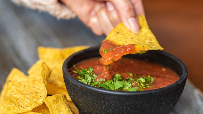 Free chips and salsa just for sitting down