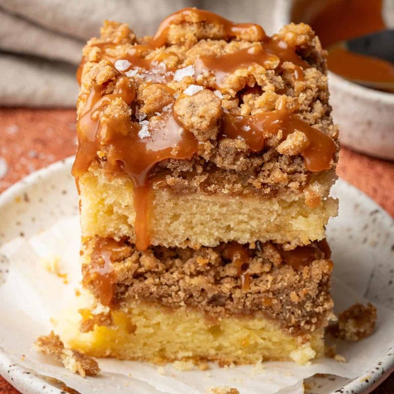 Brown Sugar Crumble Coffee Cake