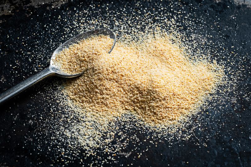 Garlic powder (or garlic salt)