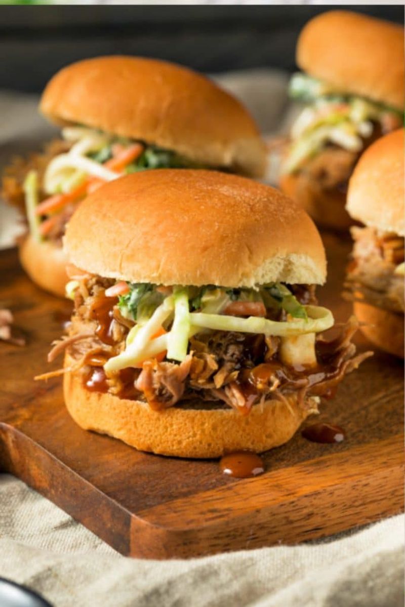 Slow Cooker Pulled Pork Sliders