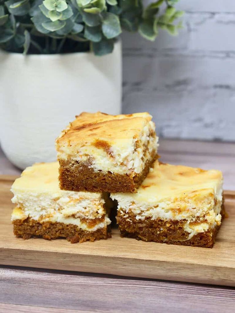 Carrot Cheesecake Swirl Bars