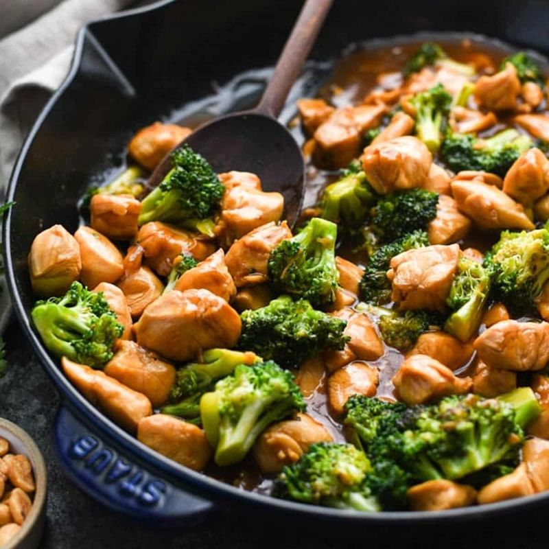 Chicken and Broccoli Stir Fry