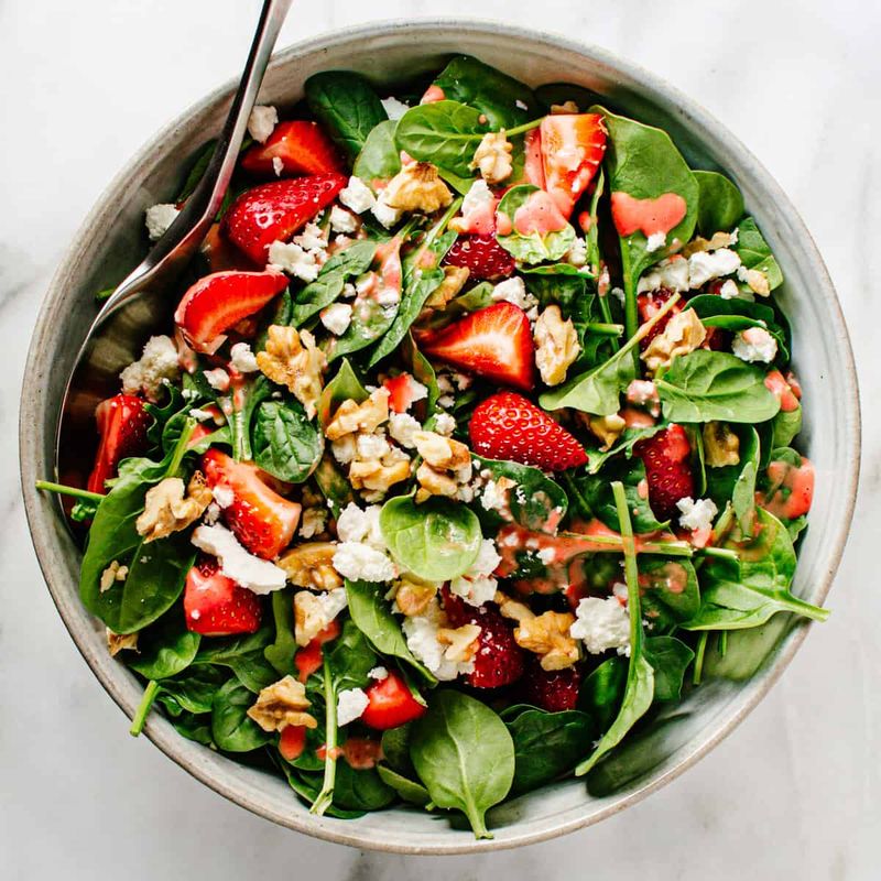 Strawberry Spinach Salad with Walnuts