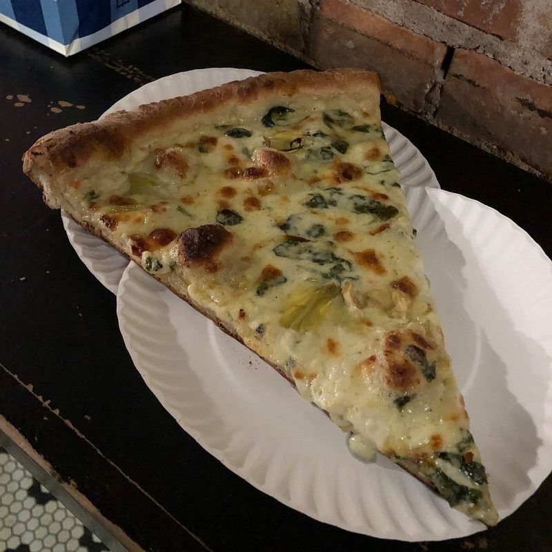 Artichoke Basille’s Pizza (New York JFK)