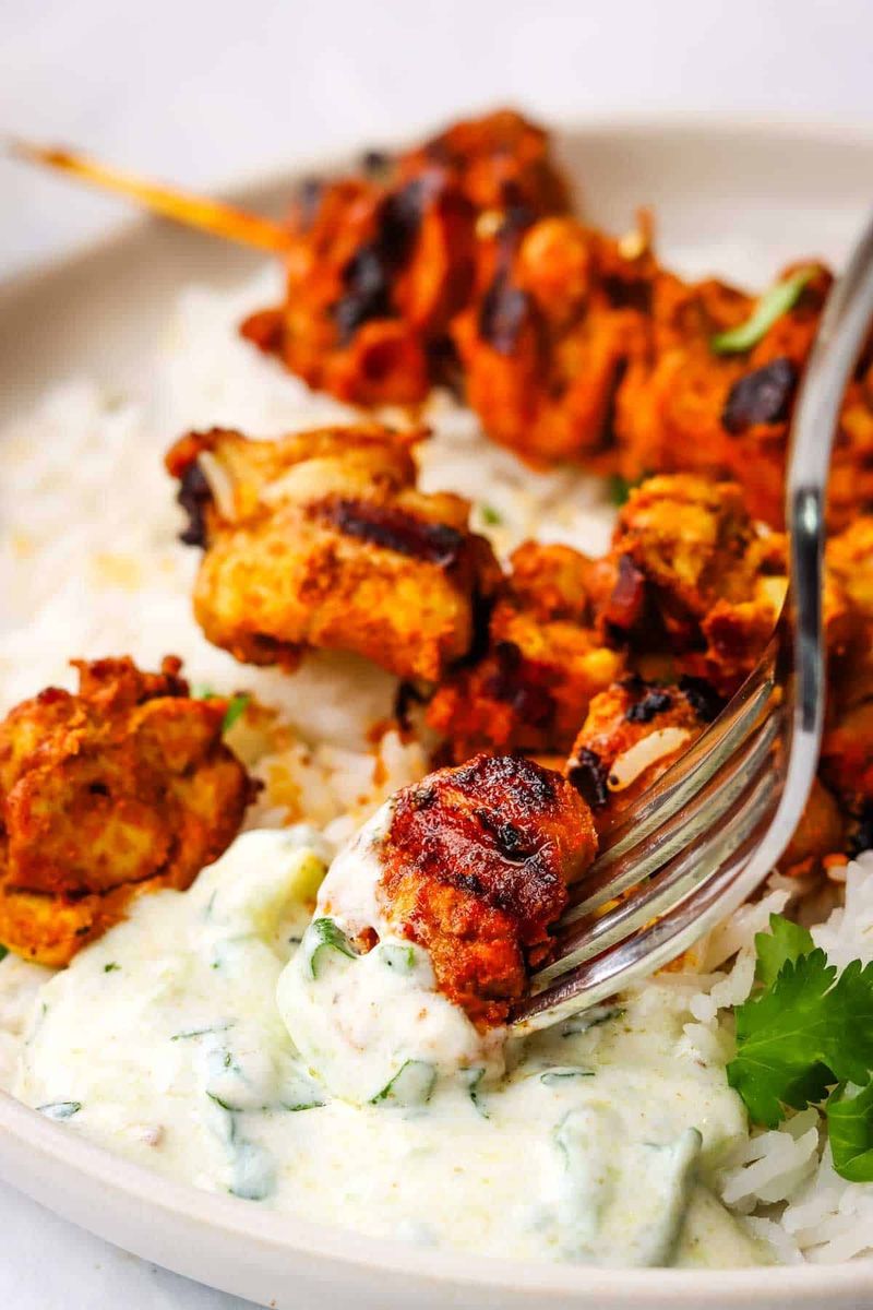 Chicken Skewers with Broccoli and Yogurt Sauce