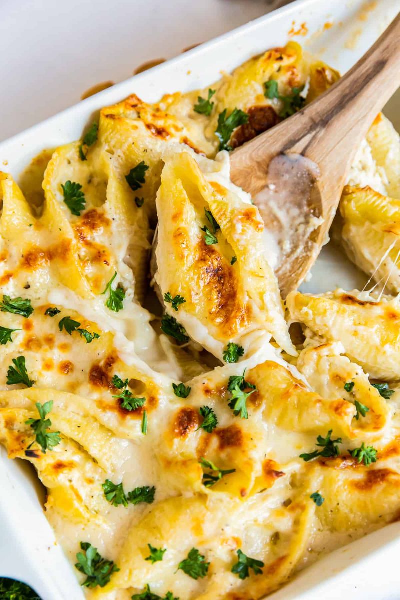 Creamy Alfredo stuffed shells