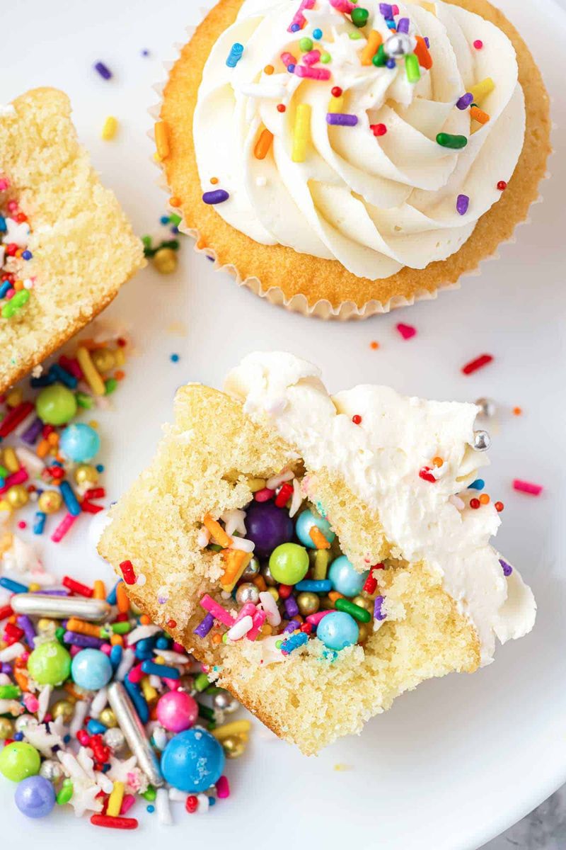 Pinata Cupcakes