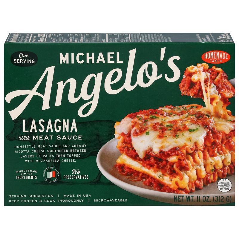 Michael Angelo’s Lasagna With Meat Sauce