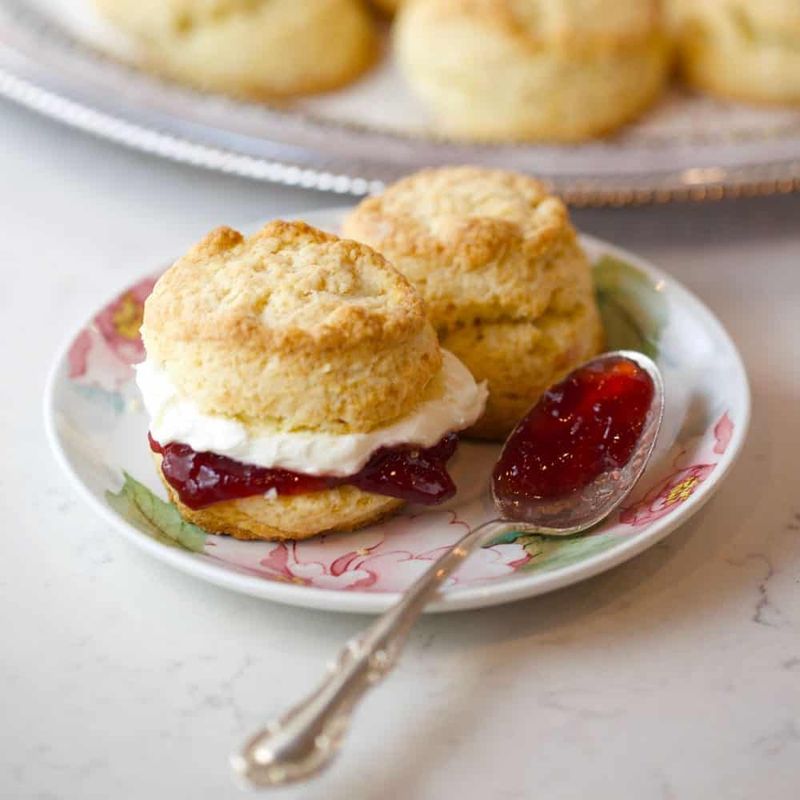 Classic English Scones