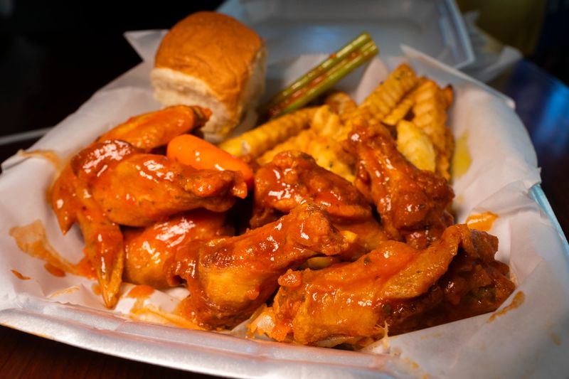 Ching’s Hot Wings (Memphis, Tennessee)