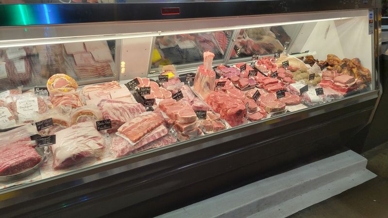 The Global Food Counters Pull You In