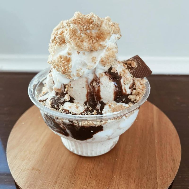 Crushed graham crackers