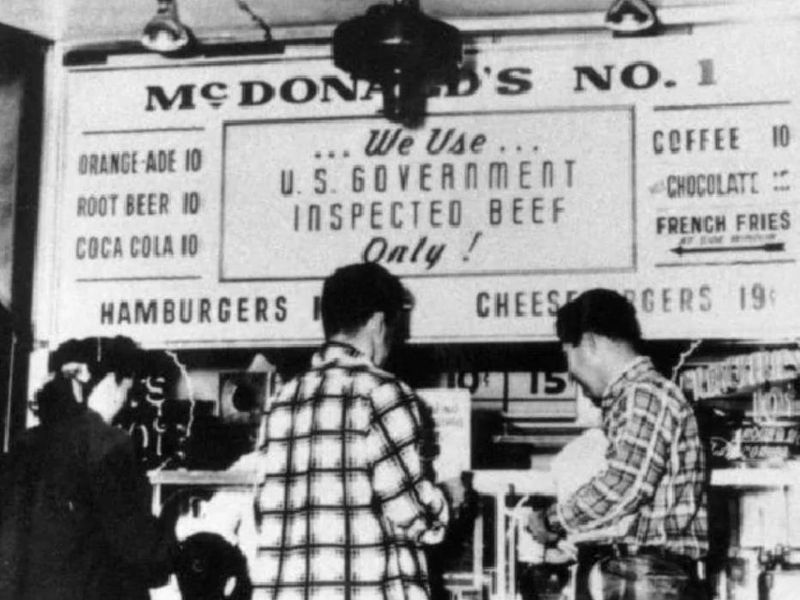 The drinks for everyone order