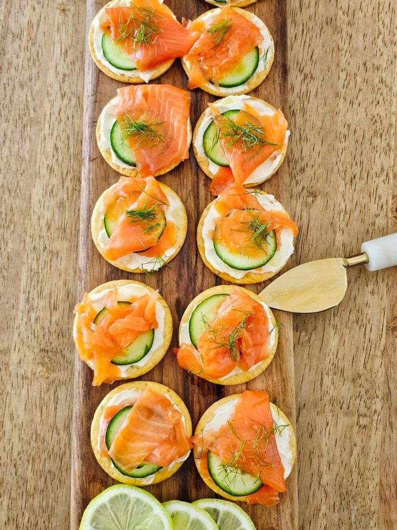 Smoked Salmon Crackers