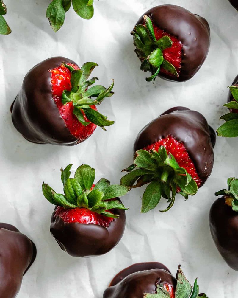 Chocolate-covered strawberries for one