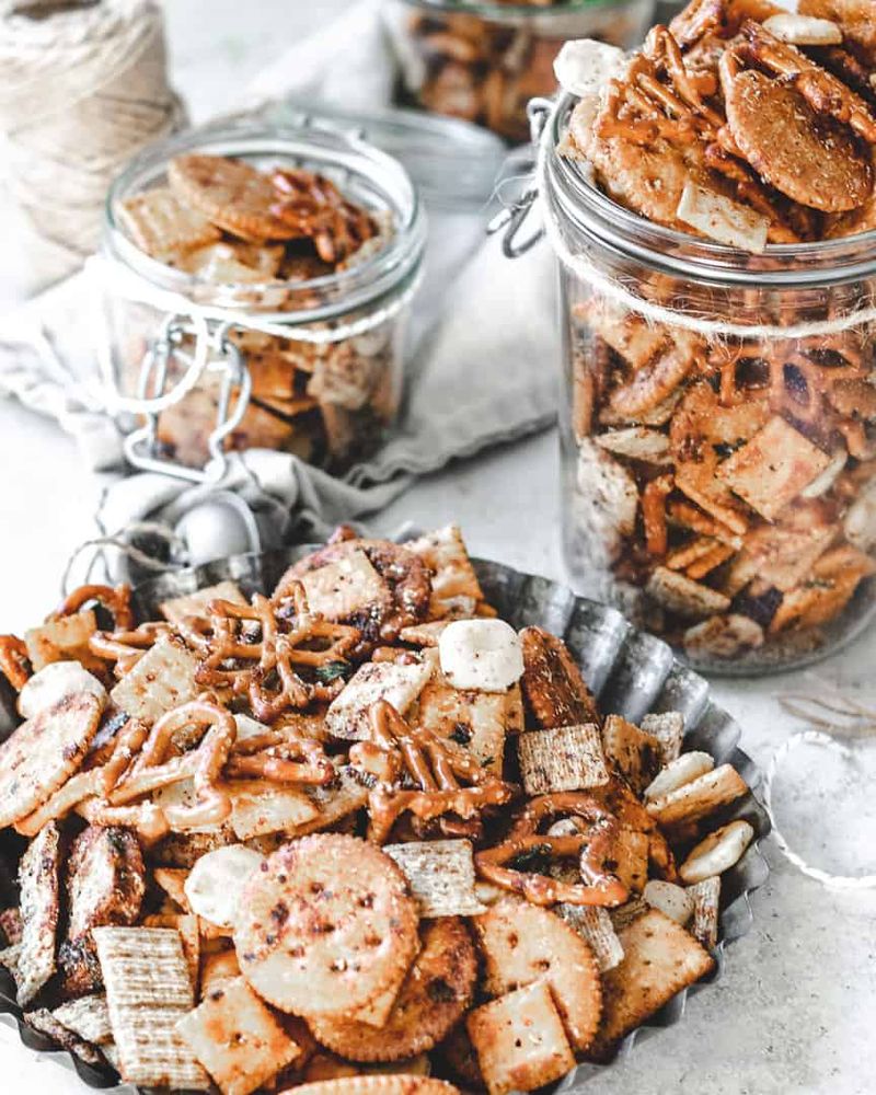 Garlic Butter Chex Mix