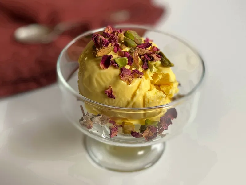 Saffron with Pistachio