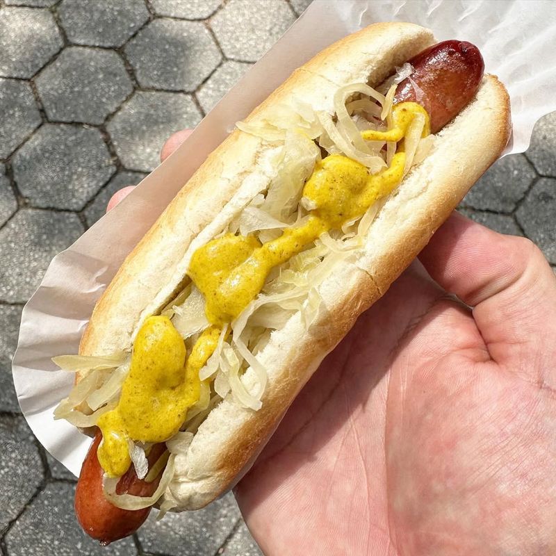 The extra-snap natural casing dog