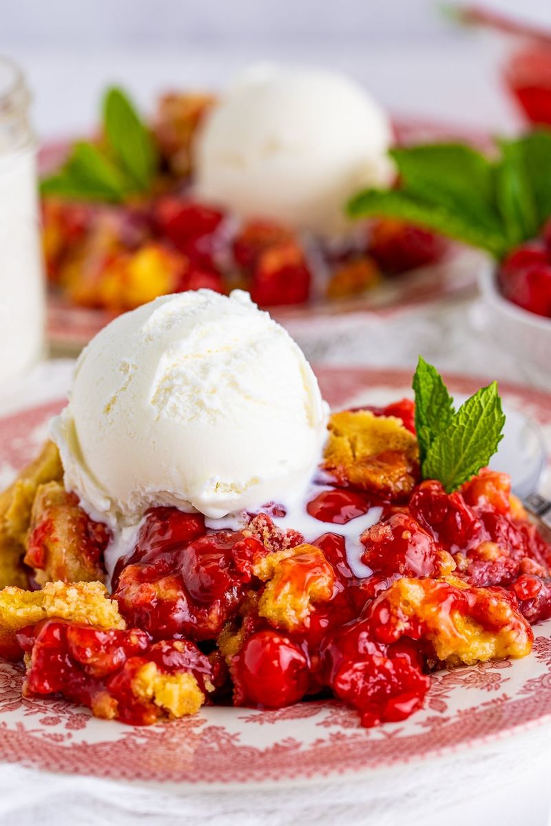 Cherry dump cake