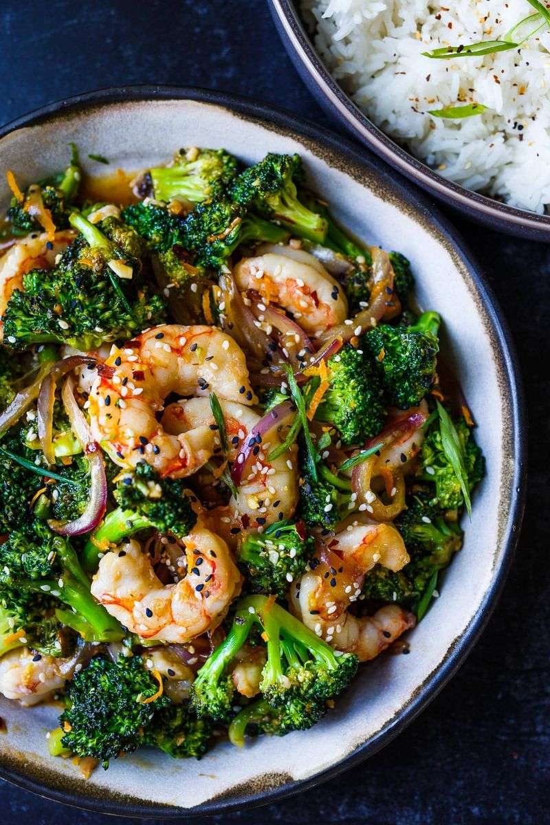 Shrimp And Broccoli Stir-Fry