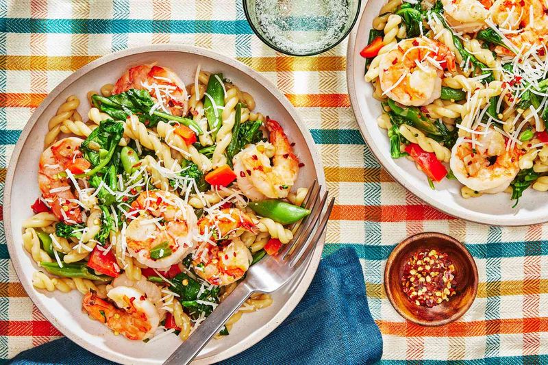 Spicy Pesto Shrimp Primavera