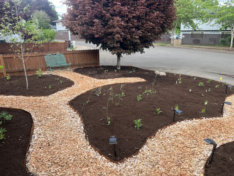 Make the garden’s design and care easy to see