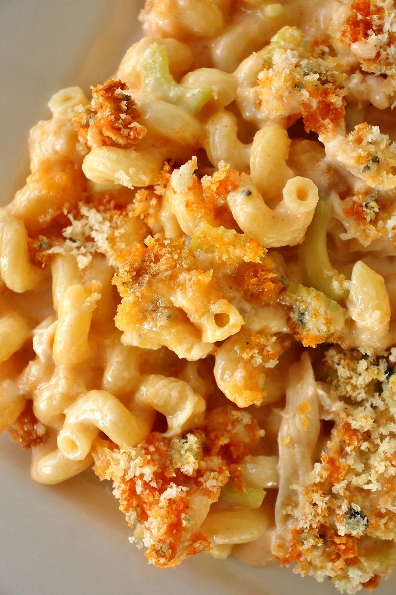 Buffalo Chicken Mac And Cheese