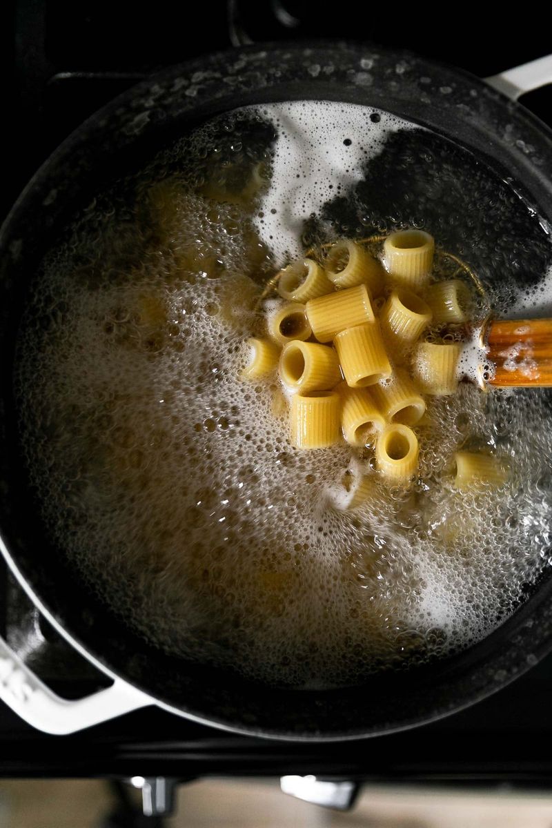 Using Too Little Water for Pasta
