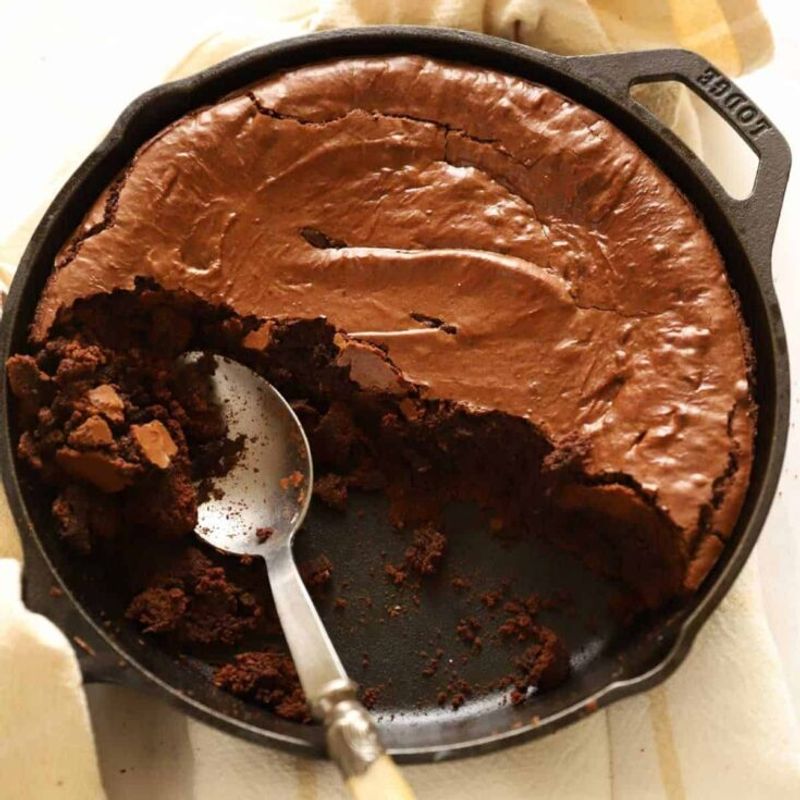 Chocolate Skillet Cake