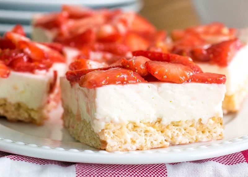 Cheesecake Rice Krispies Bars