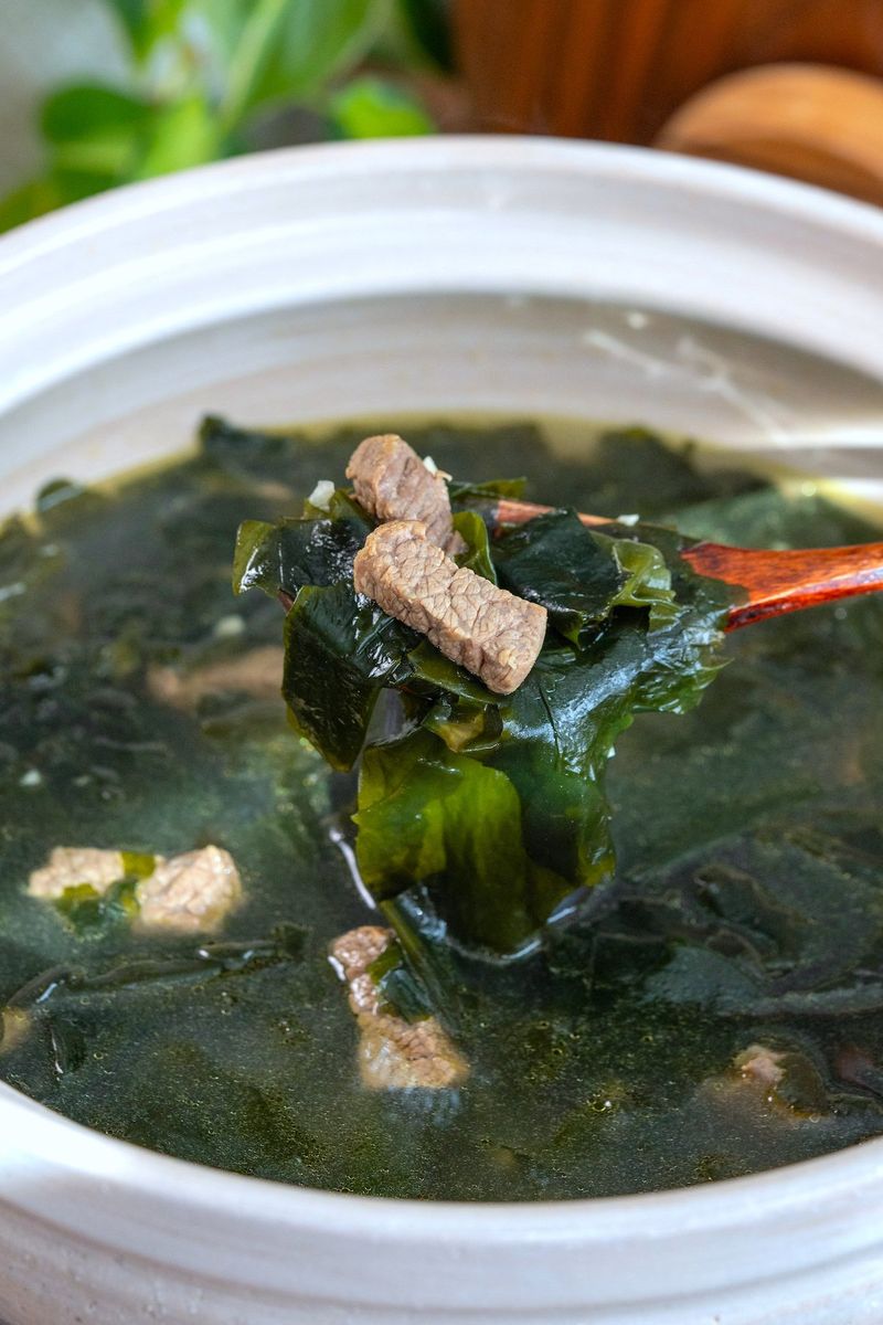 Seaweed Soup (Miyeok Guk)