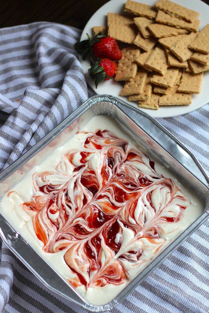 Strawberry Cheesecake Dip