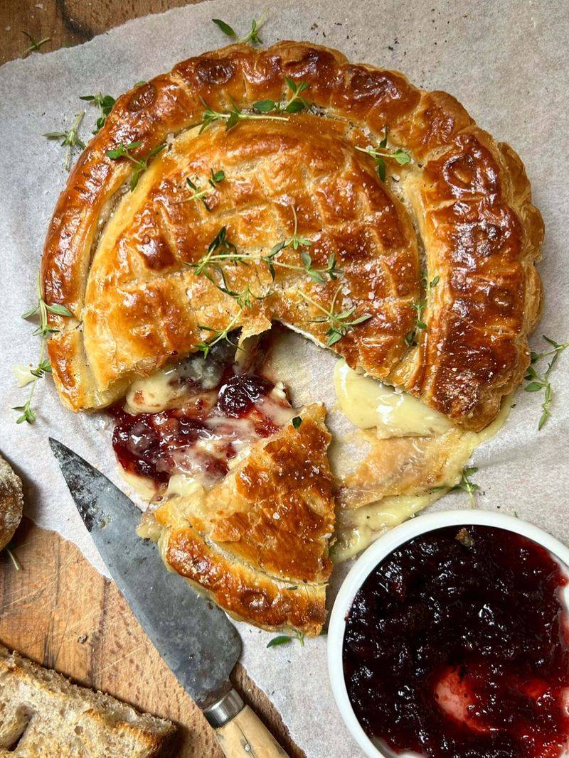 Baked Camembert in Puff Pastry