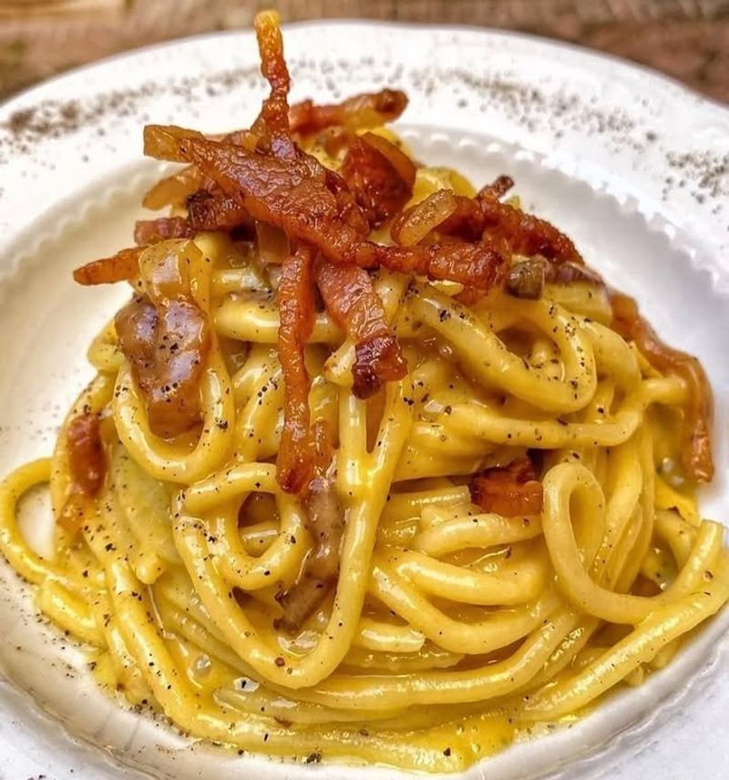 Carbonara (The Cream Controversy)