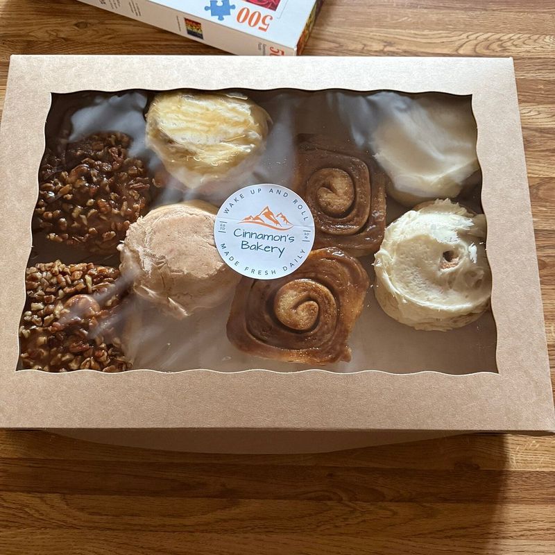 Cinnamon’s Bakery (Estes Park)