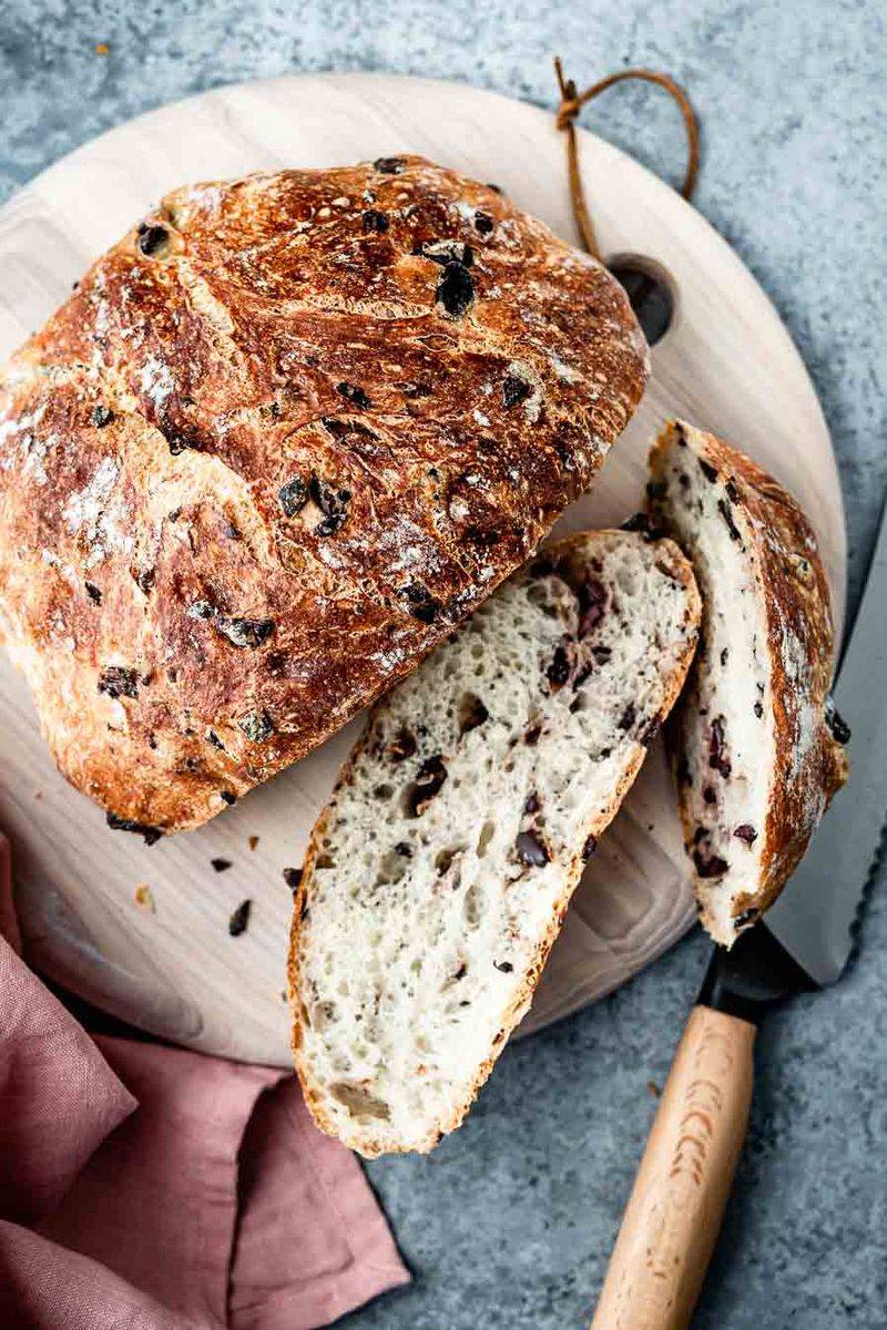 Olive and herb bread