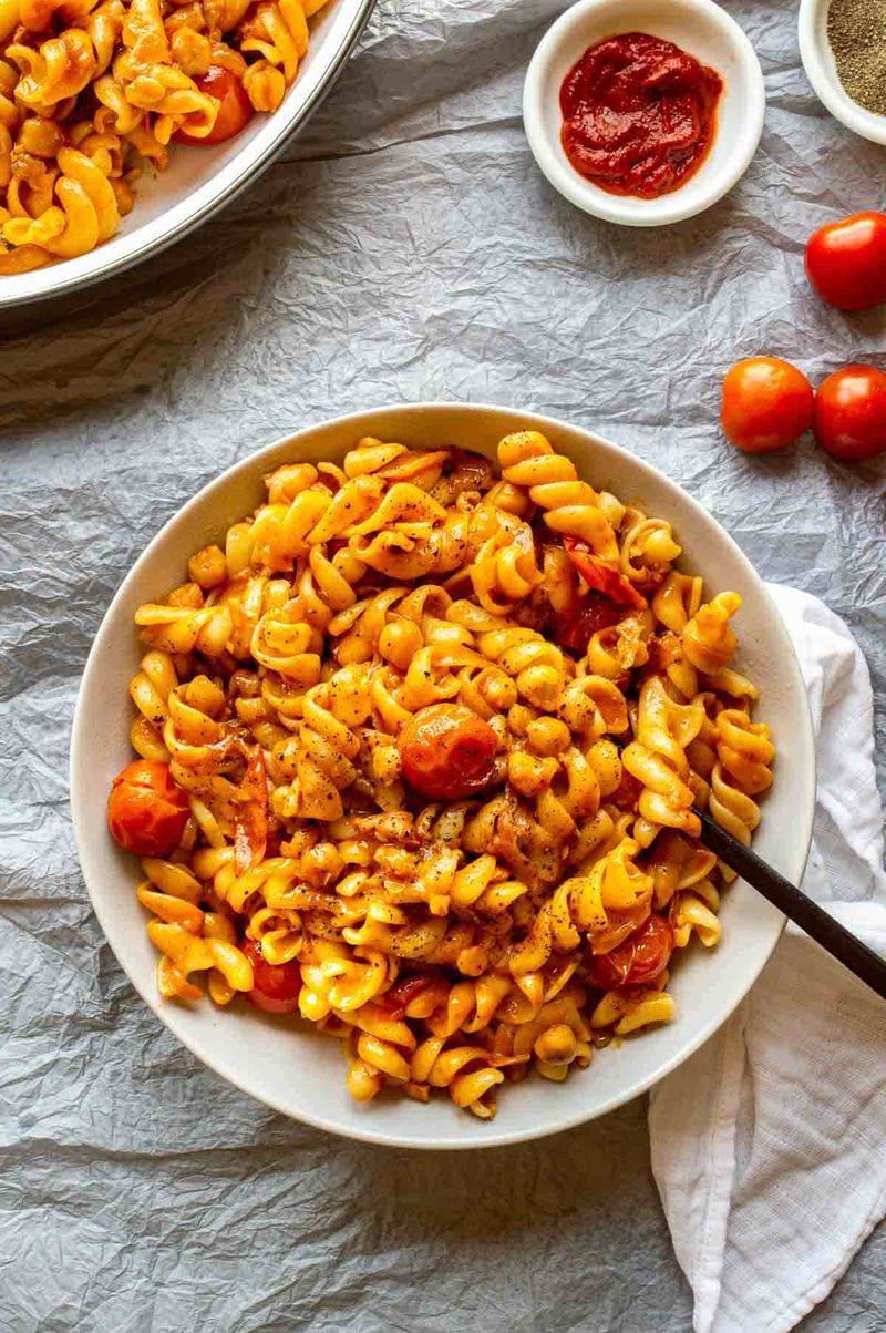 Harissa Pasta
