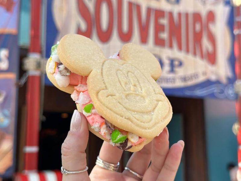 Mickey Cookie Sandwich (bakery-style)