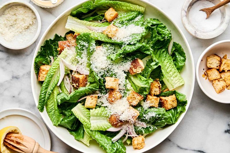 Easy Caesar Salad with Crispy Croutons
