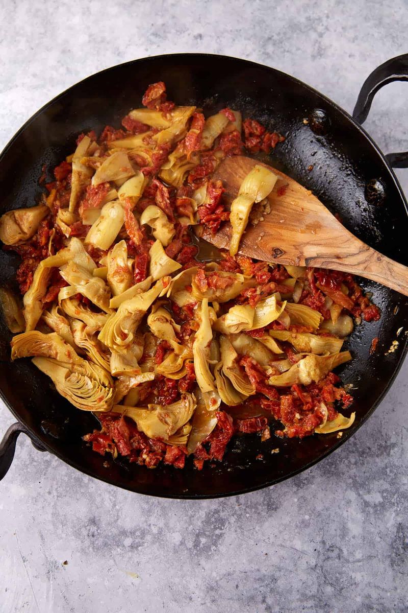 Sun-Dried Tomato And Artichoke Cream Pasta